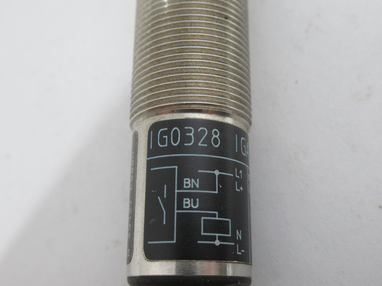 IFM IG0328 Proximity Sensor 20-250VAC/DC 350mA 5mm 2m *No Washers* USED