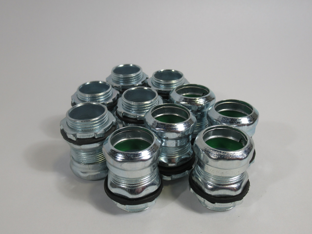 Generic Rain Tight 3/4" NPT EMT Coupling Lot of 10 ! NOP !