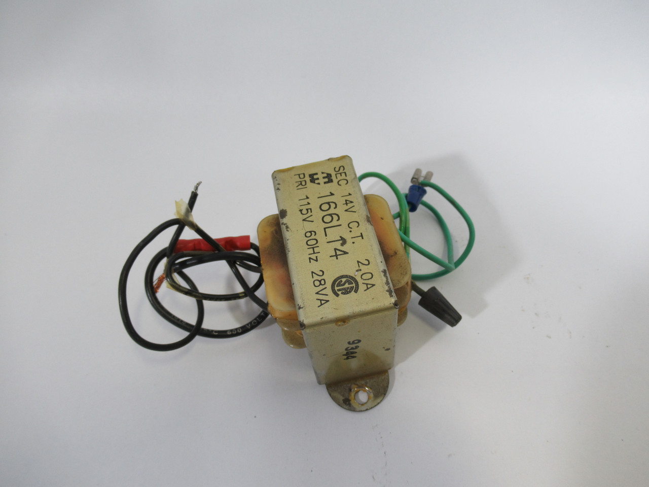 Hammond 166L14 28VA Pri.115V@60Hz Sec.14V C.T. 2A 1Ph *Cut Wires* USED