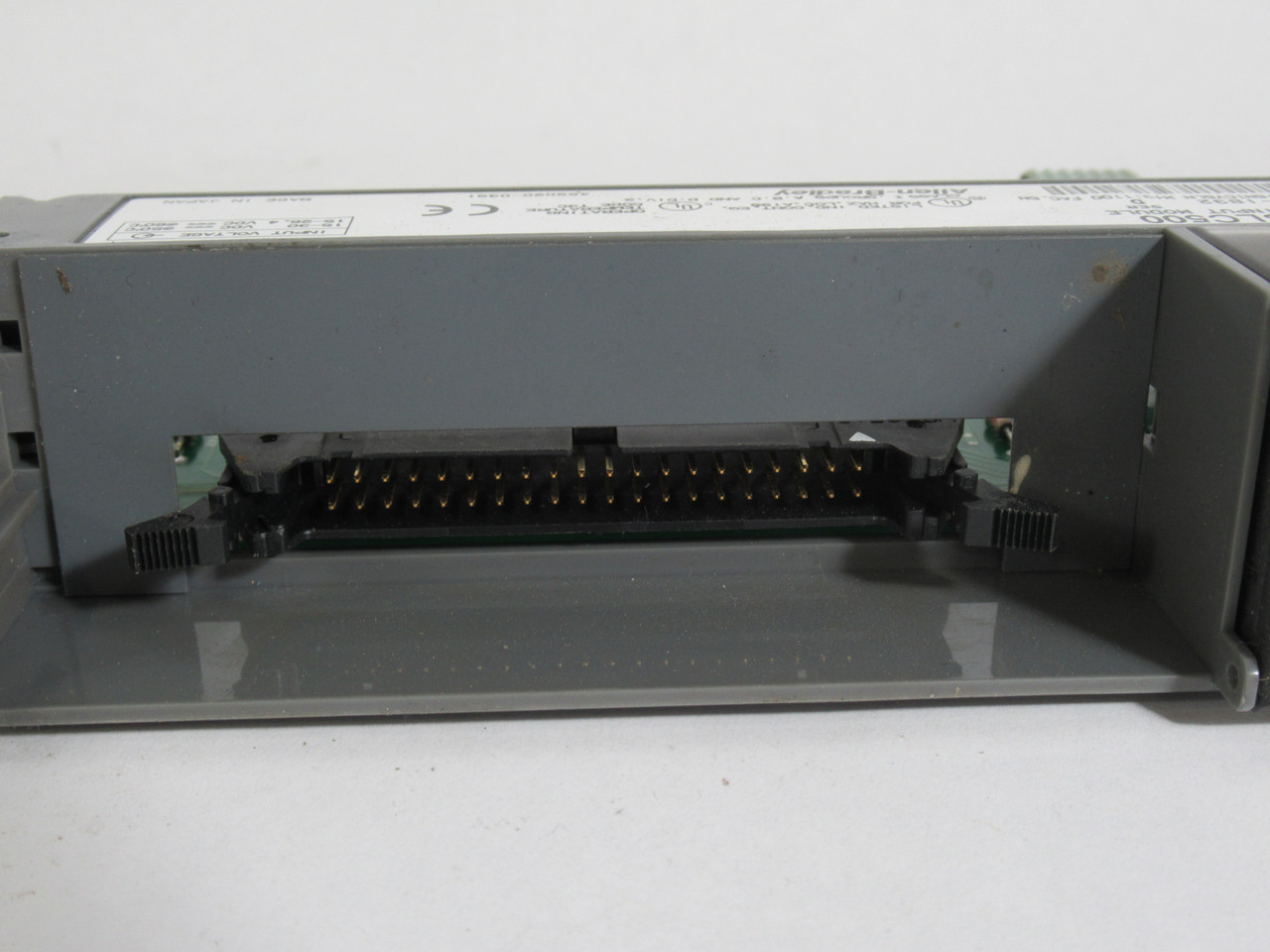 Allen-Bradley 1746-IB32 Series D Input Module 459020-0391 *No Door* USED