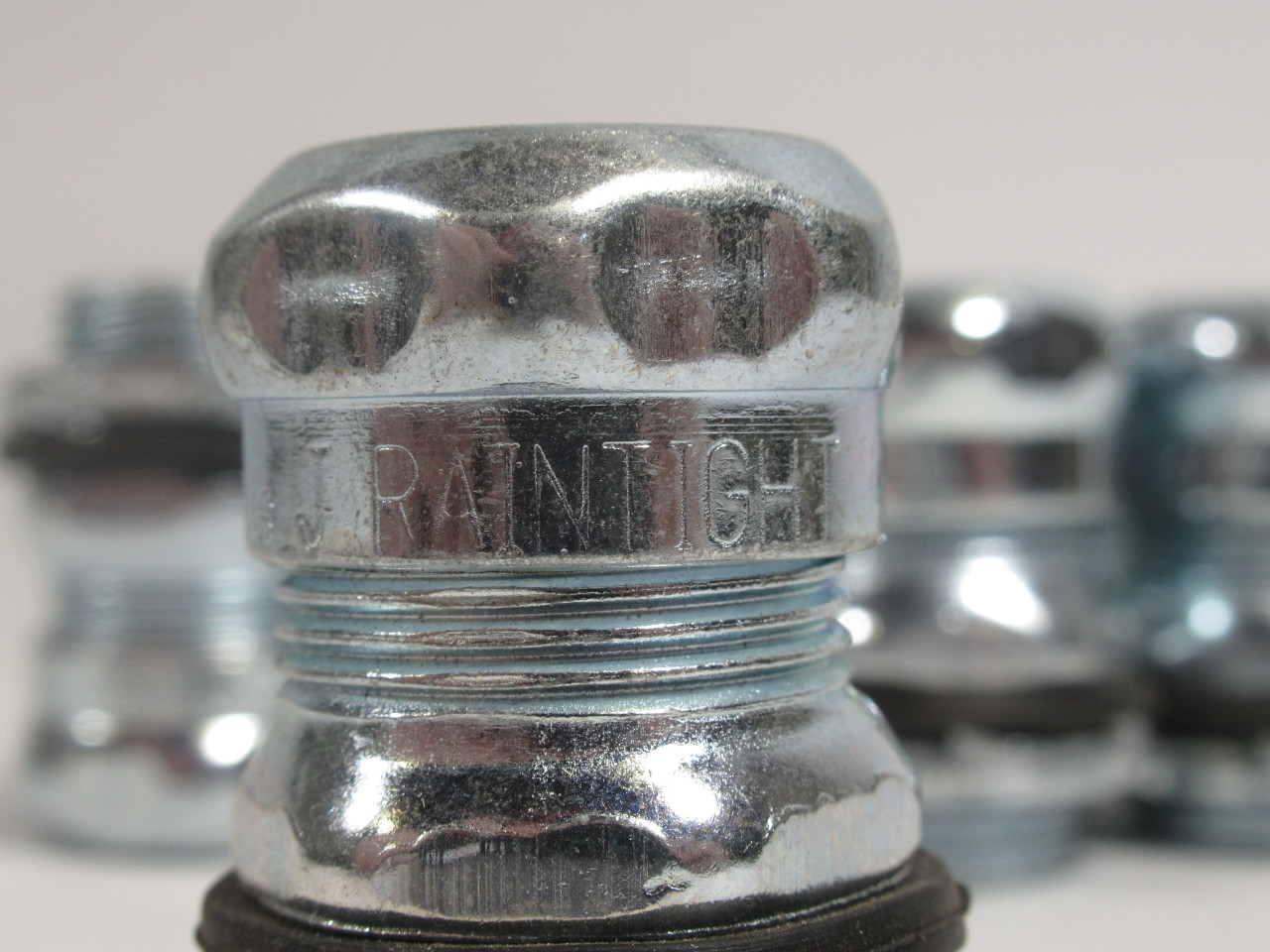 Generic Rain Tight 1/2" EMT Coupling Lot of 10 USED