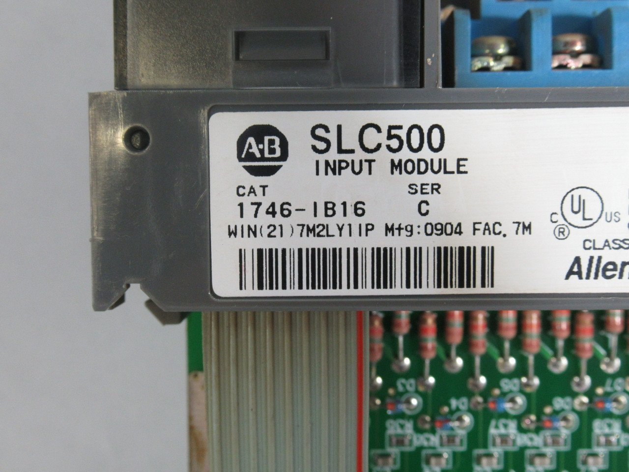Allen-Bradley 1746-IB16 Ser C Input Module 459020-0181 *Broken Clip* USED