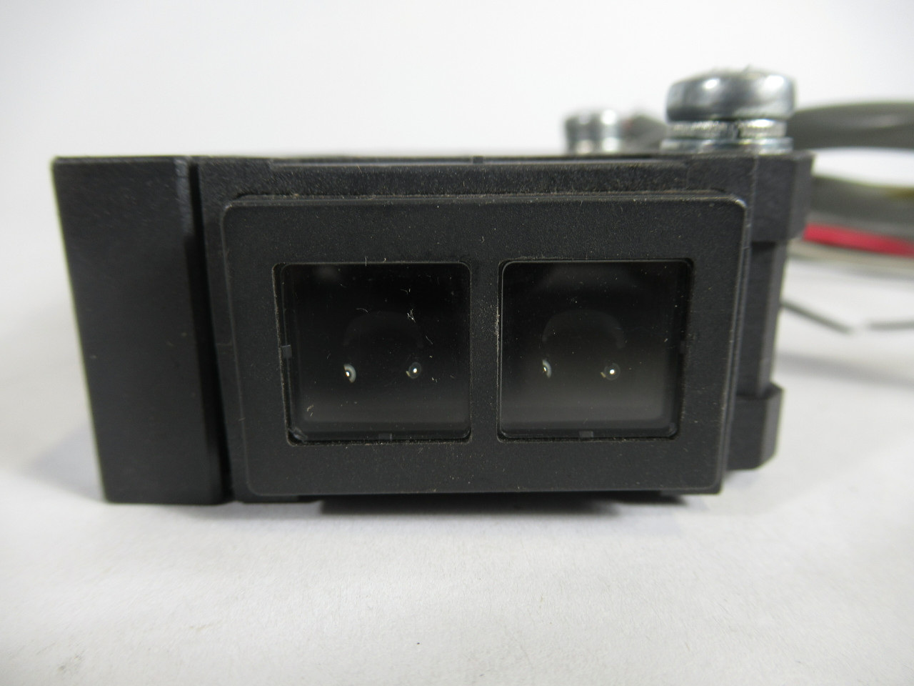 Datasensor S2-5-B3 Photoelectric Sensor 10-30VDC 34"Length USED