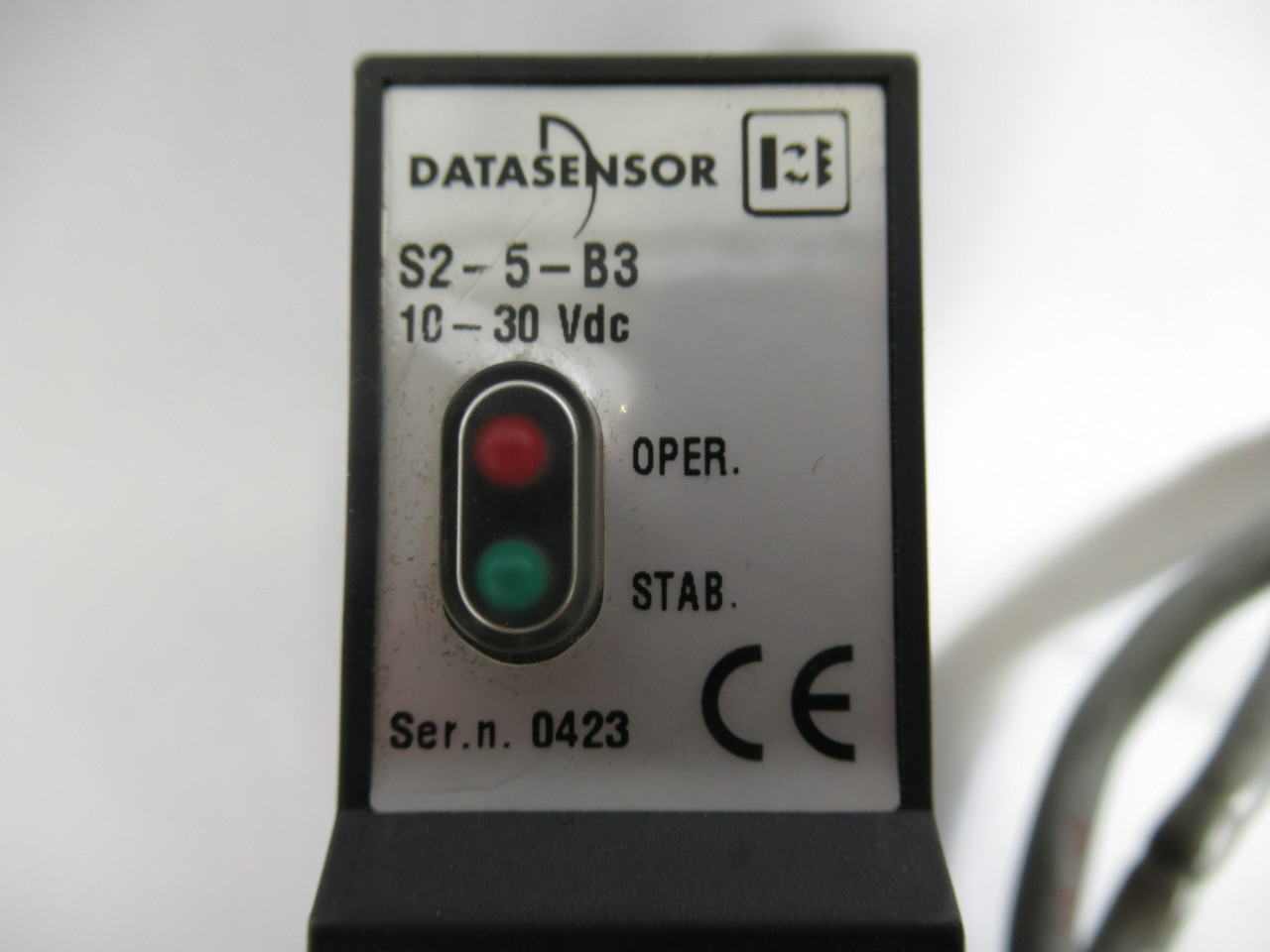 Datasensor S2-5-B3 Photoelectric Sensor 10-30VDC 34"Length USED