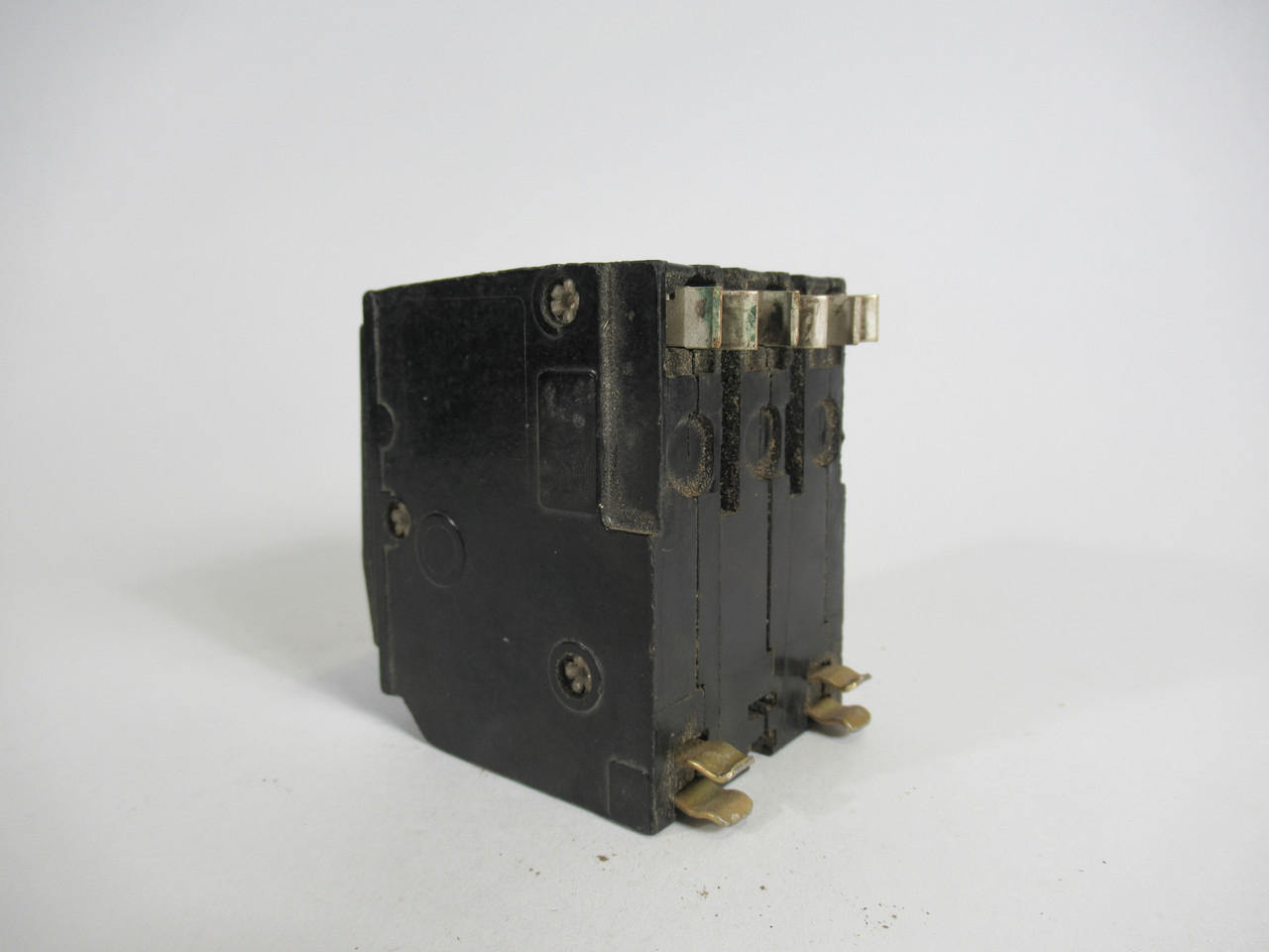 Square D QO315 Circuit Breaker 15A 240VAC 3P USED