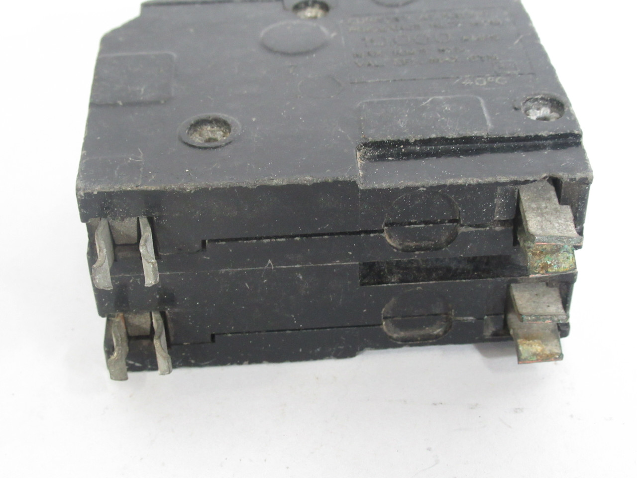 Square D QO260 Circuit Breaker 60A 120/240VAC 2P *Damage to Clamp* USED