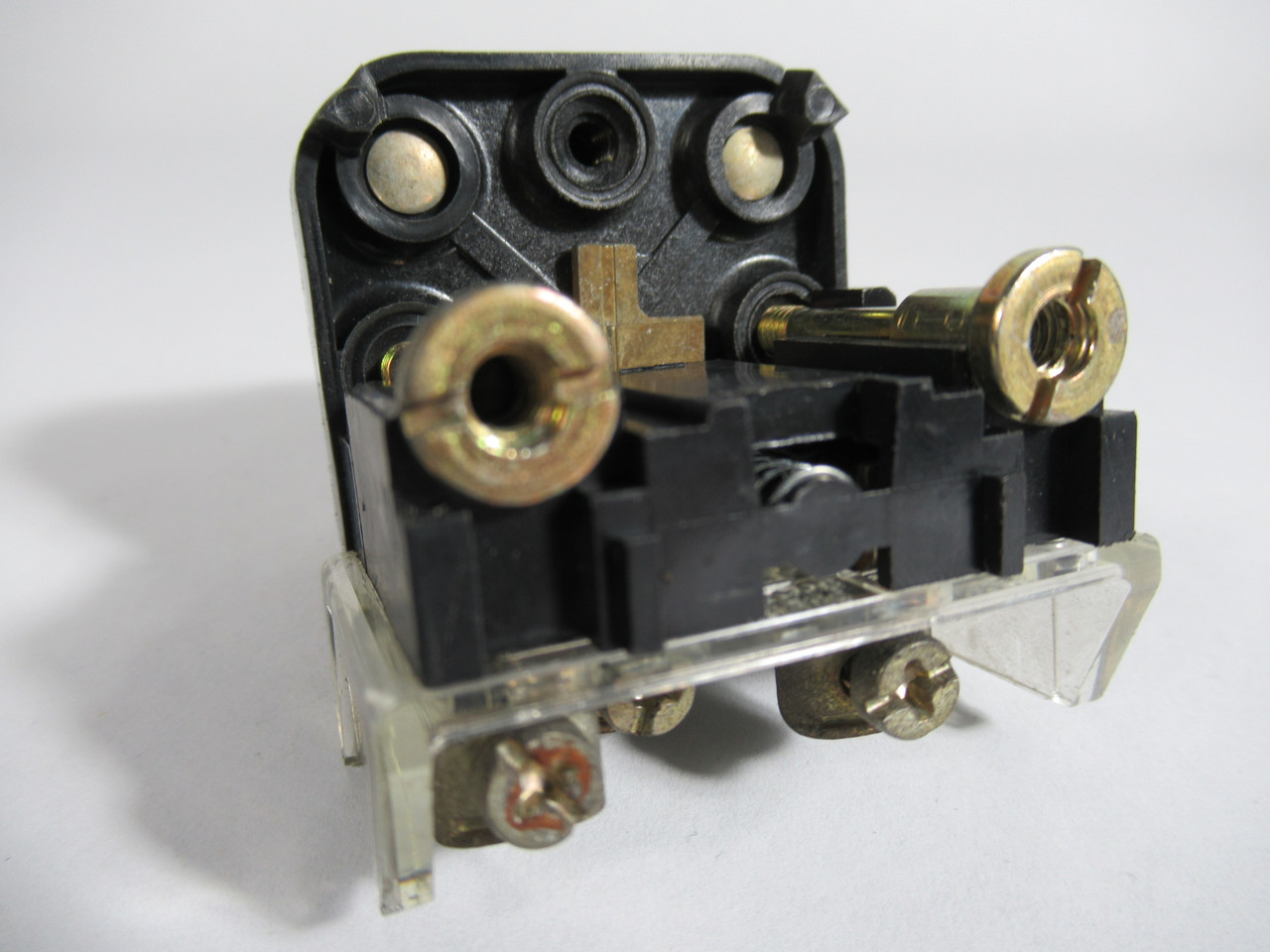 Allen-Bradley 800T-A2A1 Series T Push Button 1NCLB 1NO Black Flush Head USED
