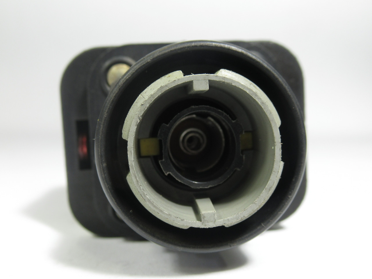 Allen-Bradley 800H-FRXNP16XA7 Push-Pull Device 120V 1NC 1NCLB No Head USED