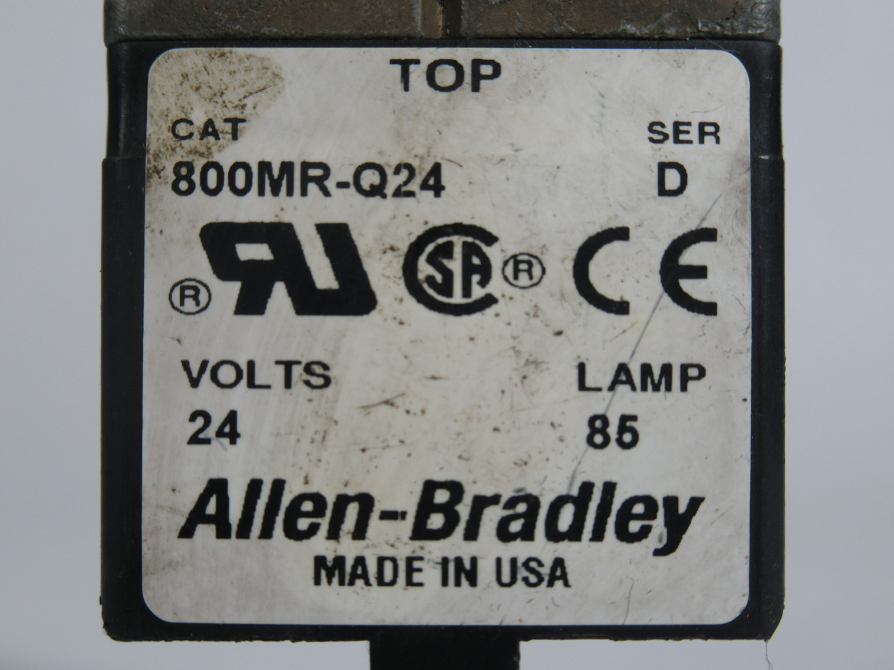 Allen-Bradley 800MR-Q24A Series D Pilot Light Amber Lens USED