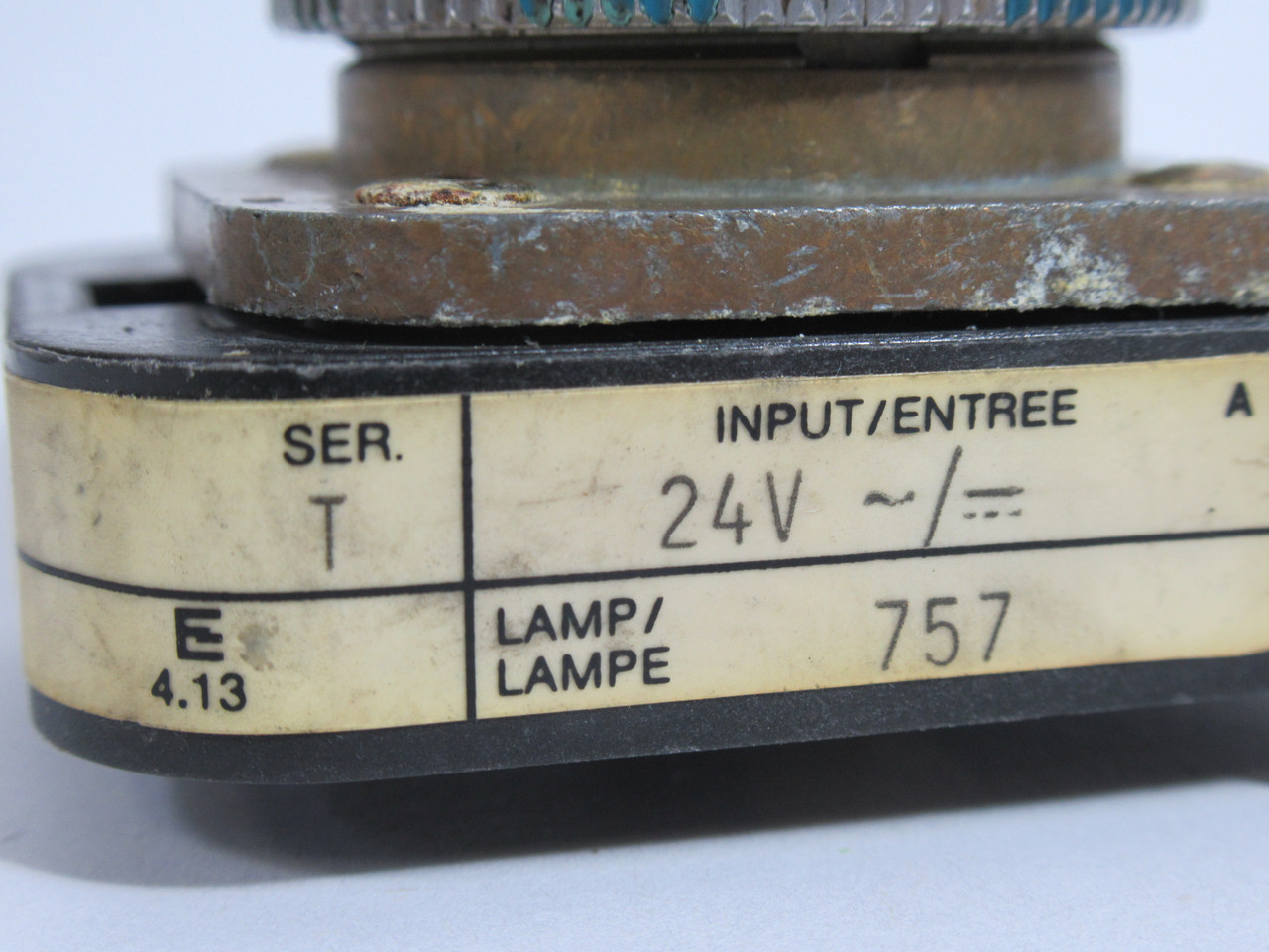 Allen-Bradley 800T-QA24AX Ser T Illum Push Button 24V No Contacts Amber USED