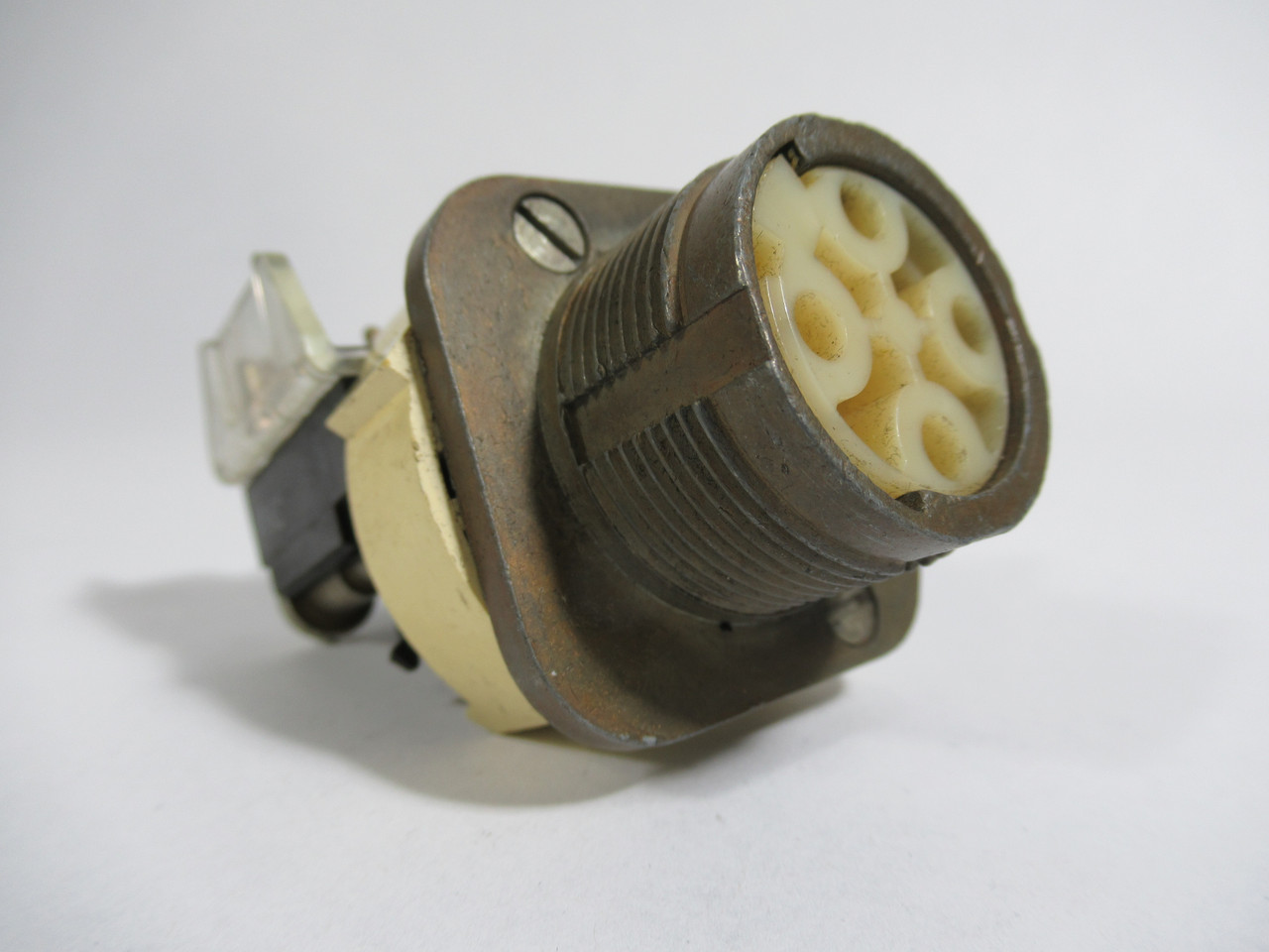 Allen-Bradley 800T-H2A Ser N Selector Switch 2-Position 1NO 1NC No Knob USED