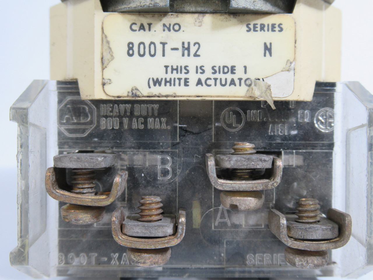 Allen-Bradley 800T-H2A Ser N Selector Switch 2-Position 1NO 1NC No Knob USED