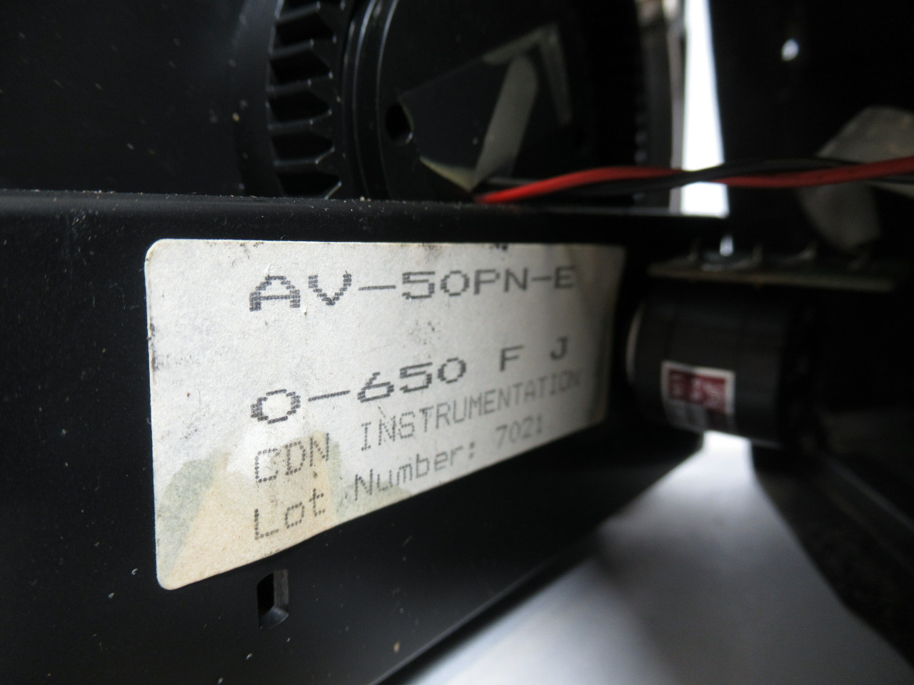 CIC AV-50PN-E Type J Analog Temperature Control 0-650F SHELF WEAR USED