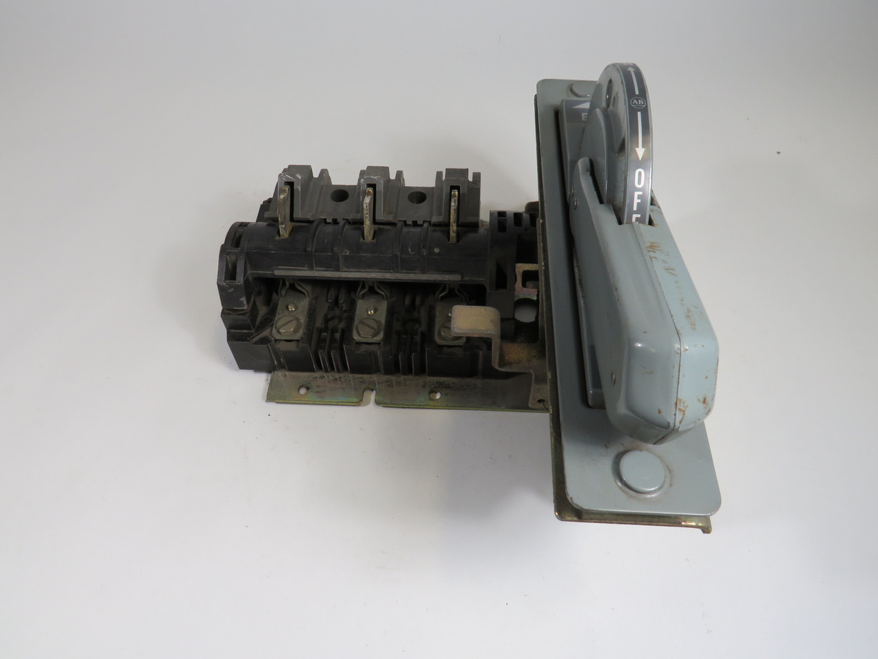 Allen-Bradley 40021-564-01 Disconnect Switch 60A 600V USED