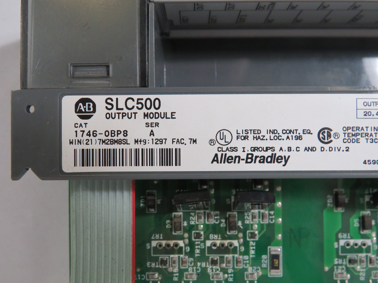 Allen-Bradley 1746-OBP8 Output Module Ser A 20.4-26.4V Missing Parts ! AS IS !