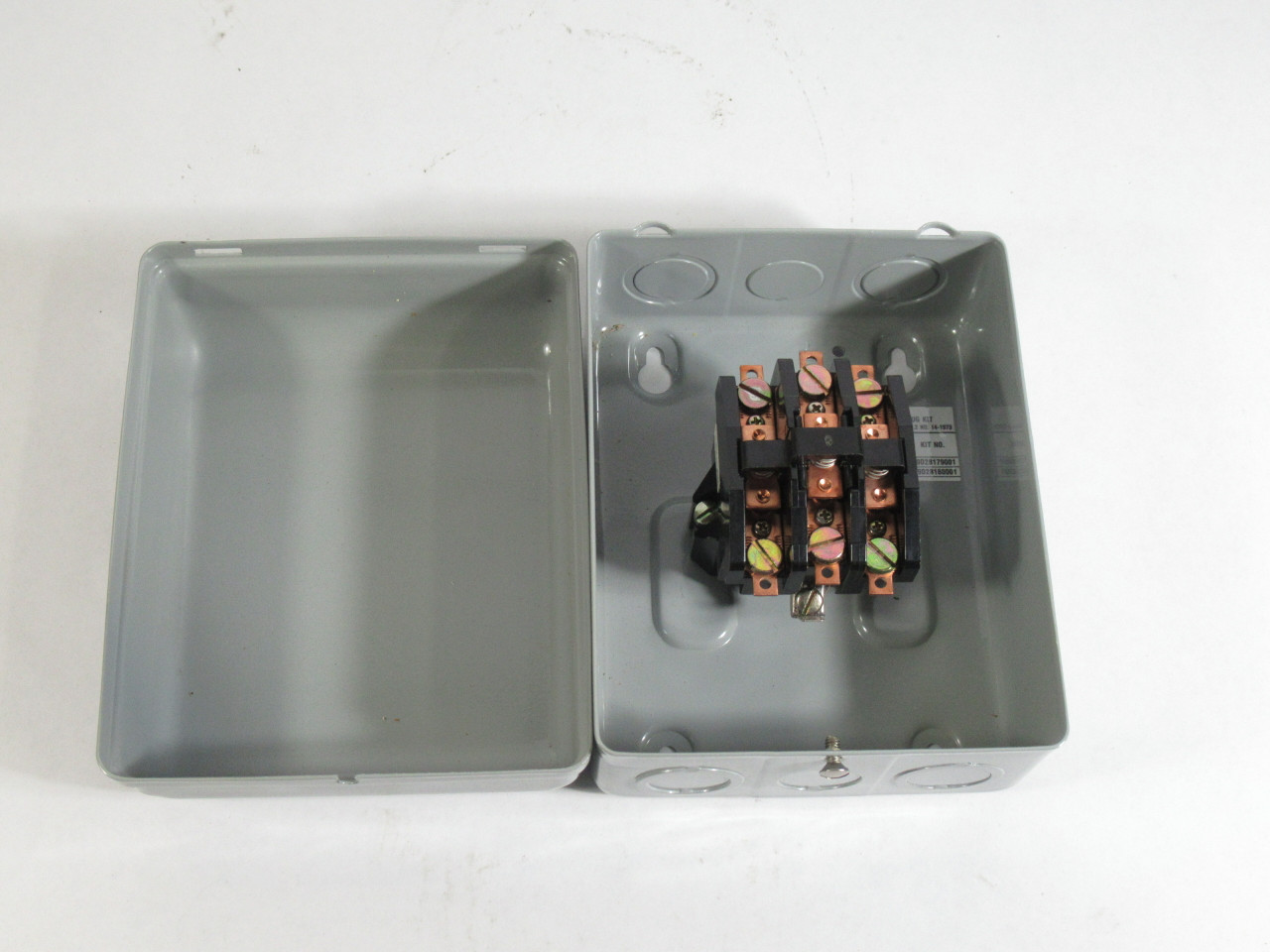 Furnas 41NB30BG Ser. A Enclosed Contactor 208-240V@60Hz 190-220V@50Hz 3P ! NEW !