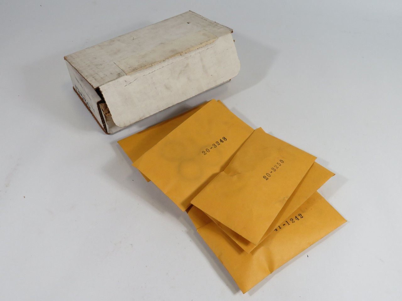 Binks 106-1094 41-5000 Comet HI-VOL Pump Repair Kit MISSING PIECES ! NEW !