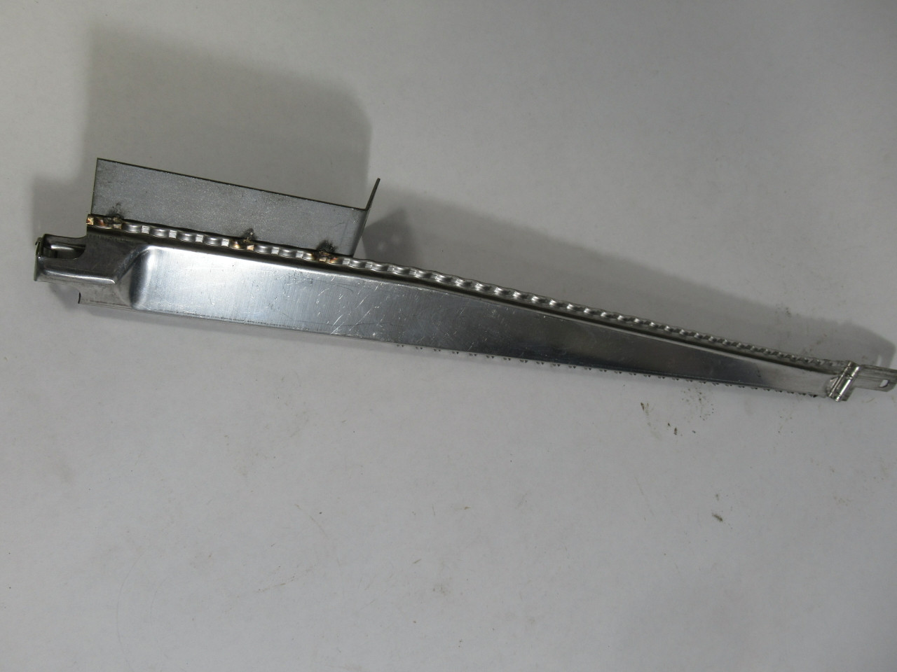 Generic 10046301 Stainless Steel Burner 29Hole 17"L Blade USED