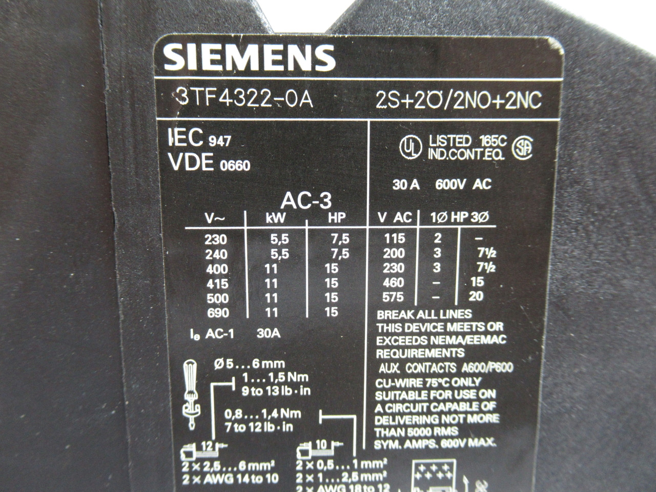 Siemens 3TF4322-0AK6 Contactor 120V@60Hz 110V@50Hz 2NO 2NC ! NOP !