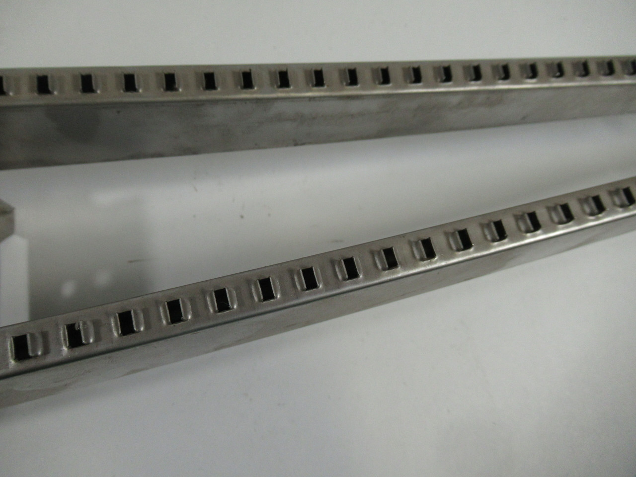 Generic L334 Double Stainless Steel Main Burner 23"L Blades 35H USED