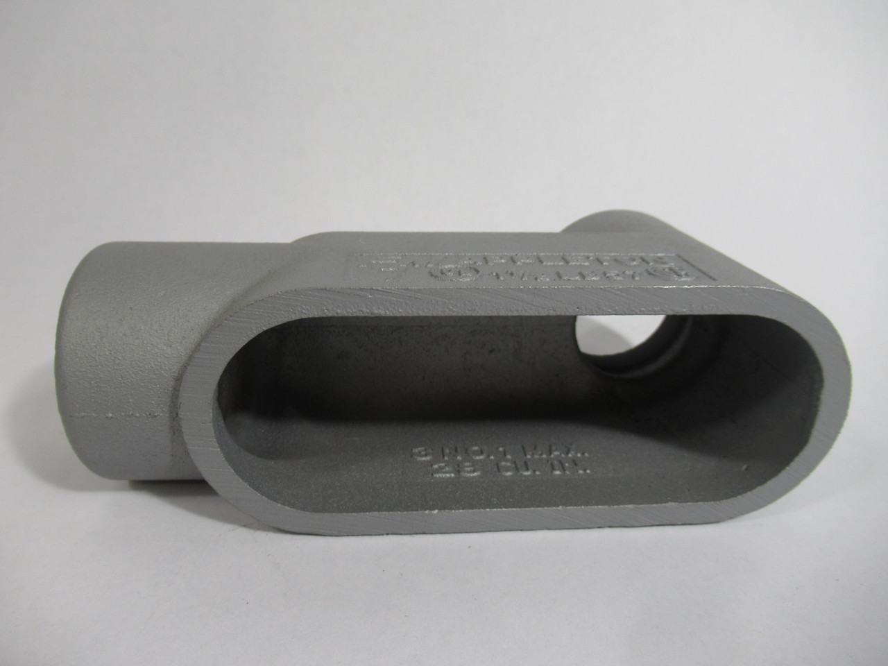 Appleton LB57 Grayloy-Iron LB Conduit Body 1-1/2" Form 7 w/o Cover ! NEW !