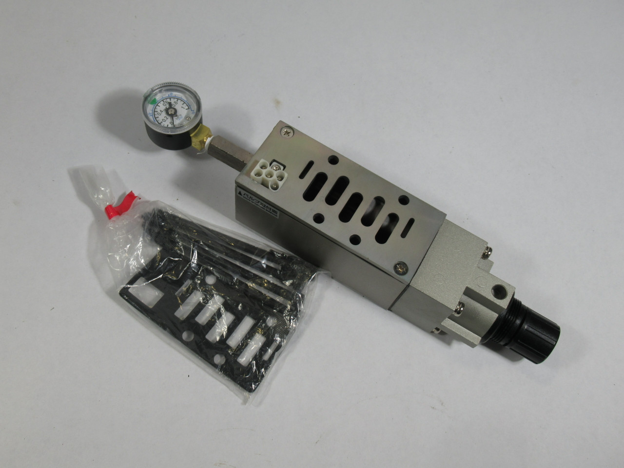 SMC NARB350-N0-P-1 Interface Regulator 1/4-7/8" Port Size ! NOP !