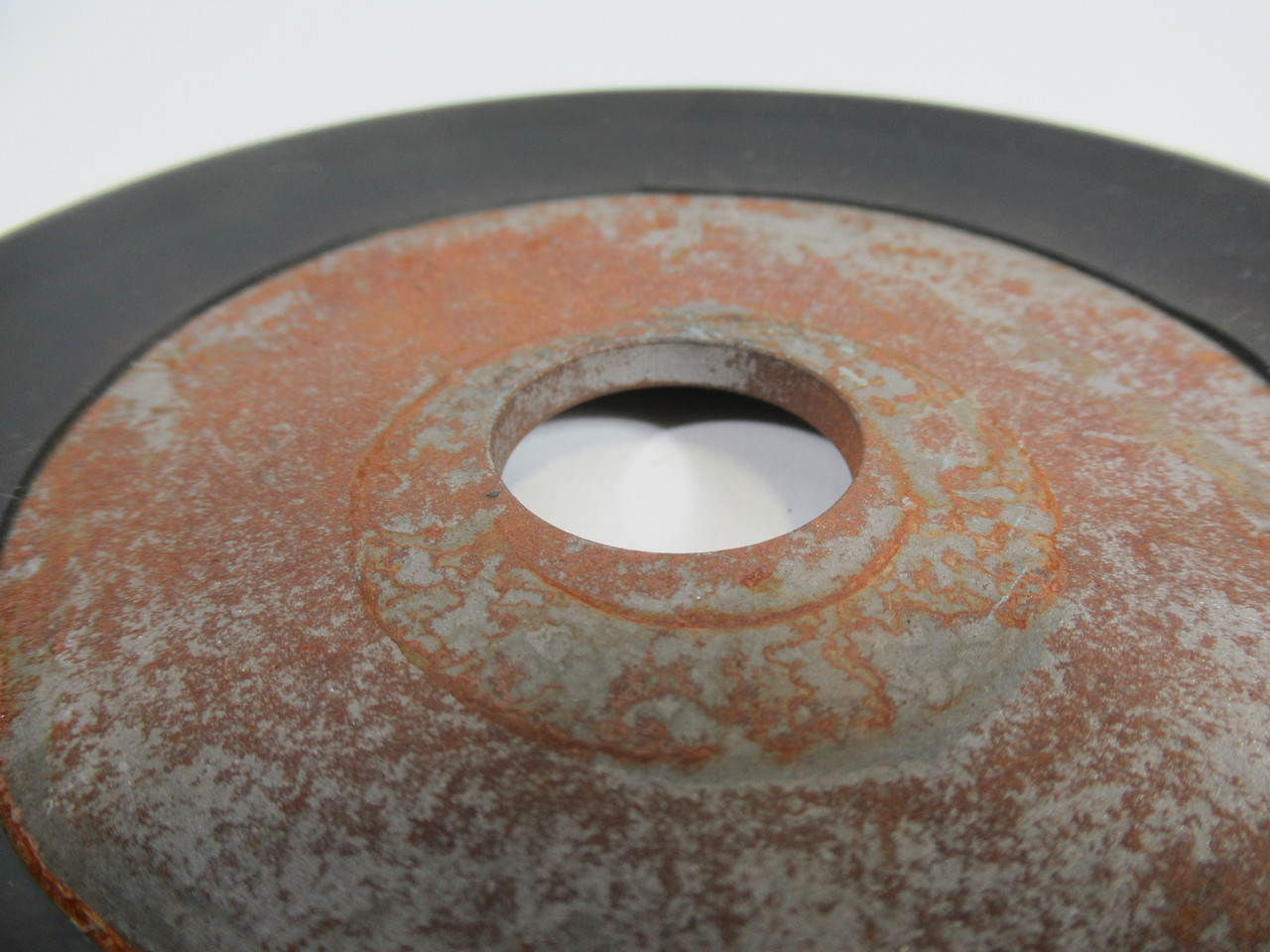 Generic Rubber Sheave 0.96" Bore 1 Groove 4.5" OD 0.73" Width *Rust* USED