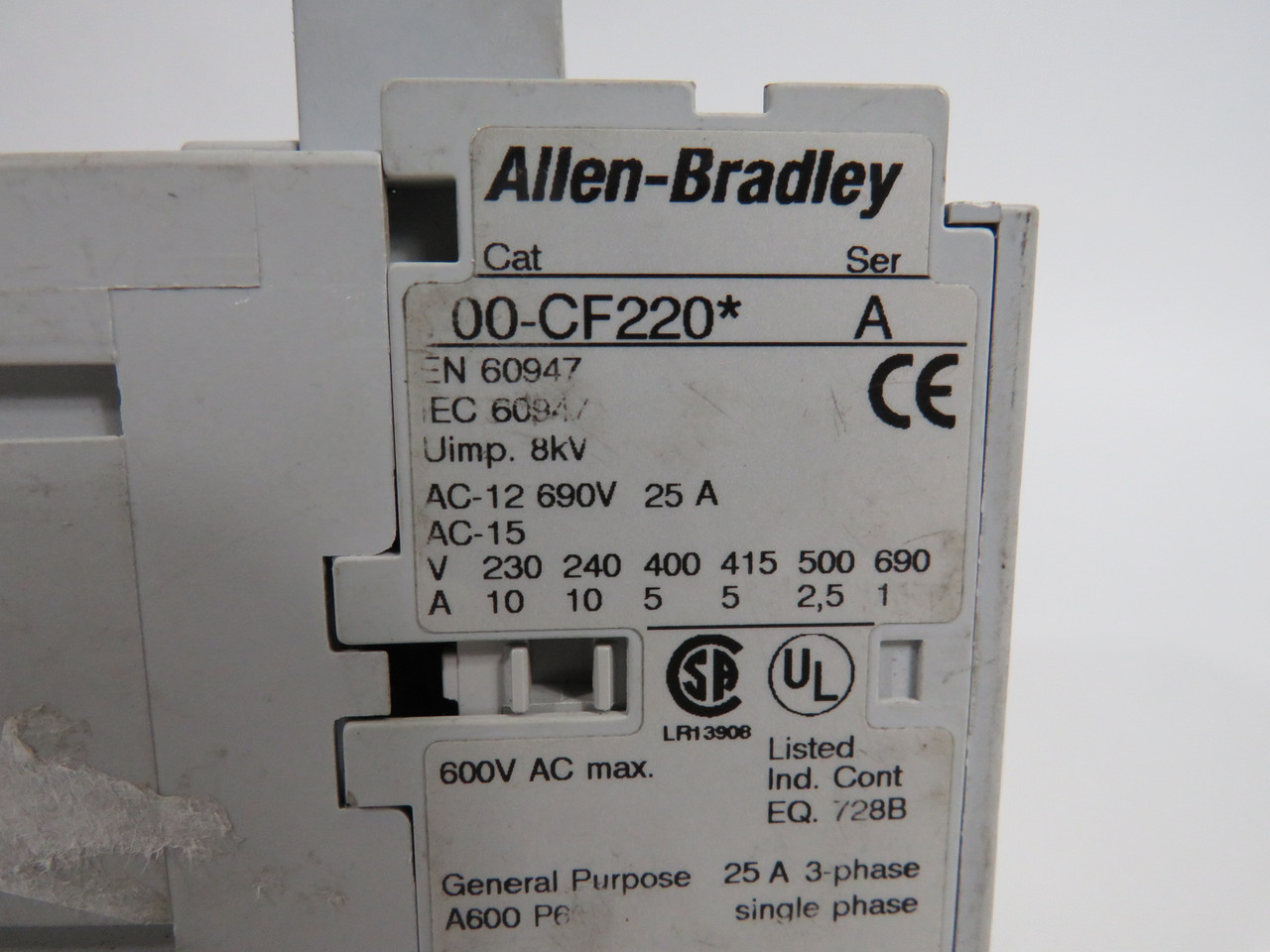 Allen-Bradley 700-CF220KD Control Relay 110V 50/60Hz USED