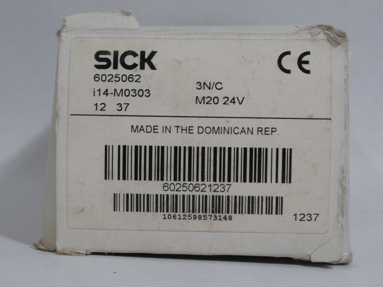 Sick i14-M0303 Safety Locking Device 3A/240VAC 24VDC *Cosmetic Dmg* NEW