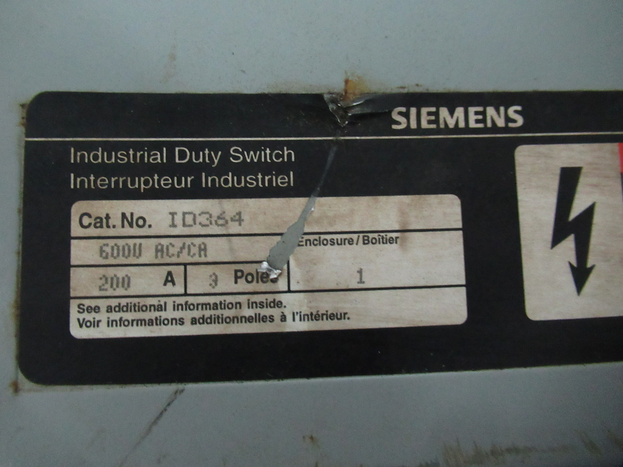 Siemens ID364 Industrial Duty Switch 200A 600VAC/CA 3P *Rust* USED