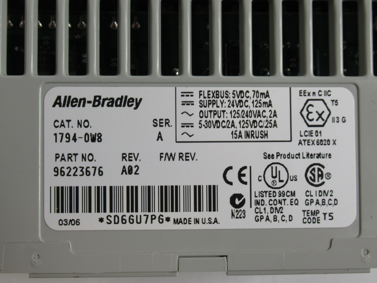 Allen-Bradley 1794-OW8 Ser A Flex I/O Relay Output 96223676 Rev A02 USED