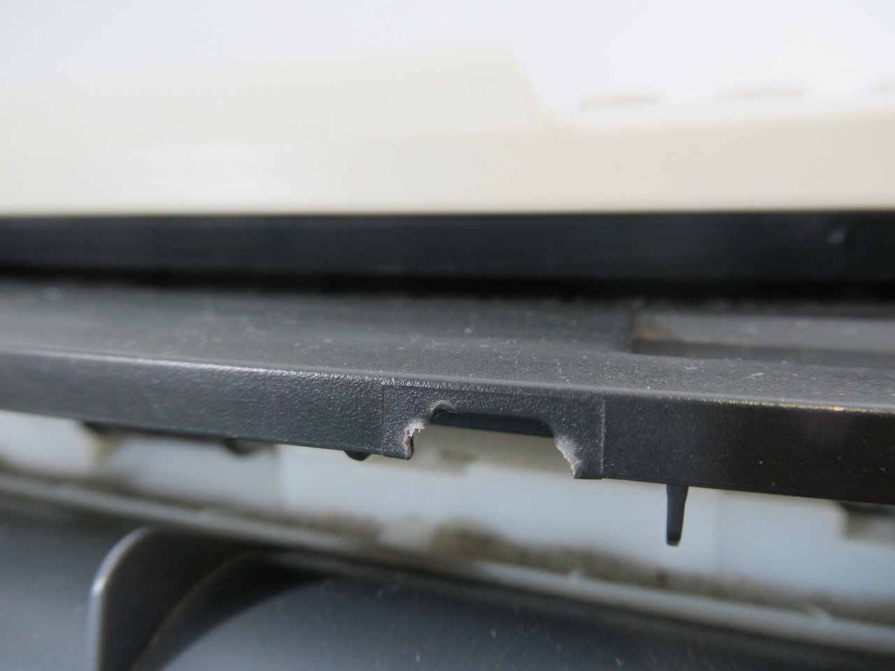 Brother FAX-575 Fax Machine Phone and Copier w/ Power Cord MISSING BAR USED