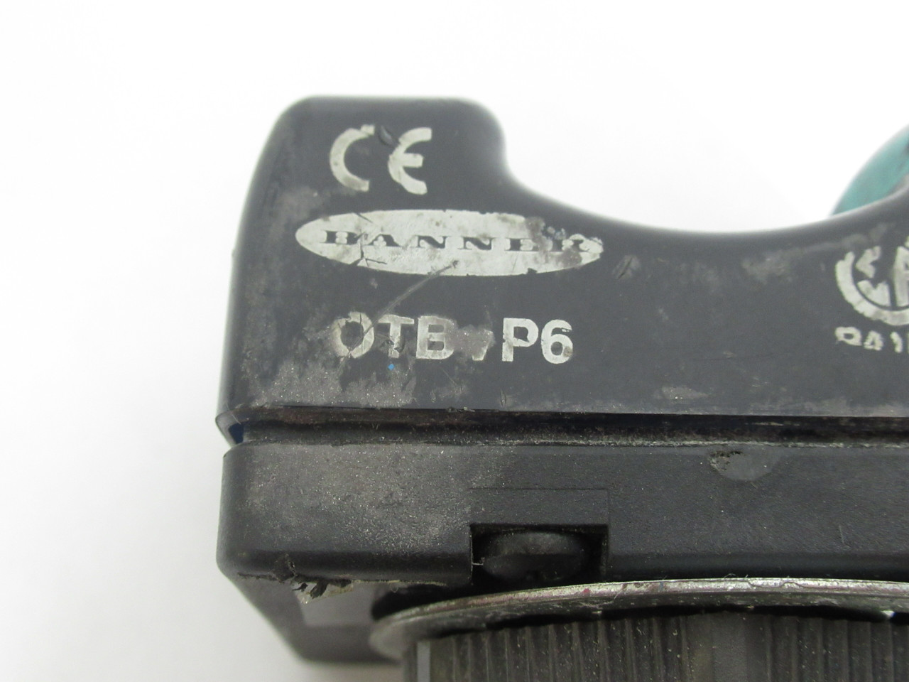 Banner OTBVP6 Momentary Action Touch Button 10-30VDC *No Cover* USED