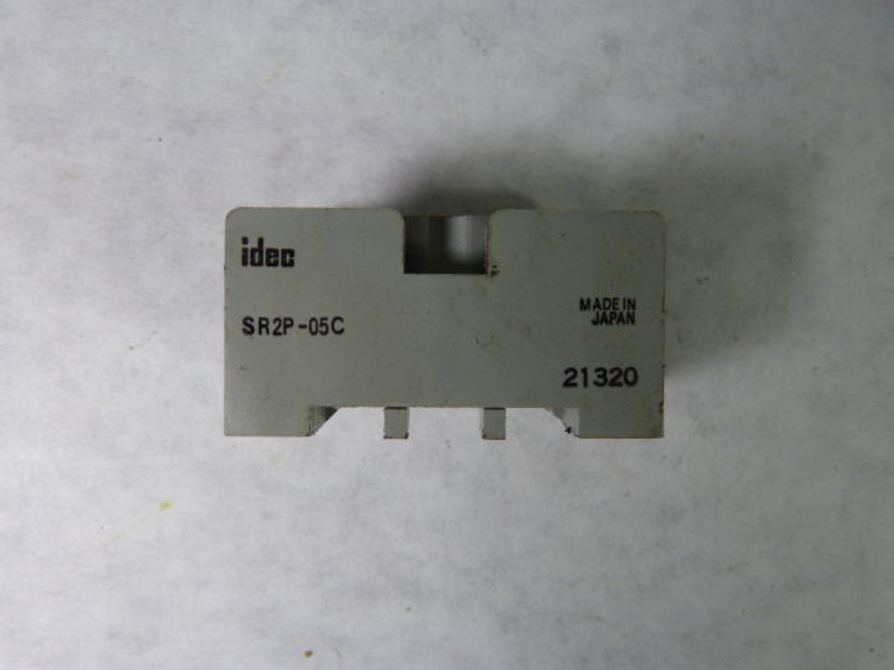 IDEC SR2P-05C Relay Socket 8-Pin 10amp 300V USED