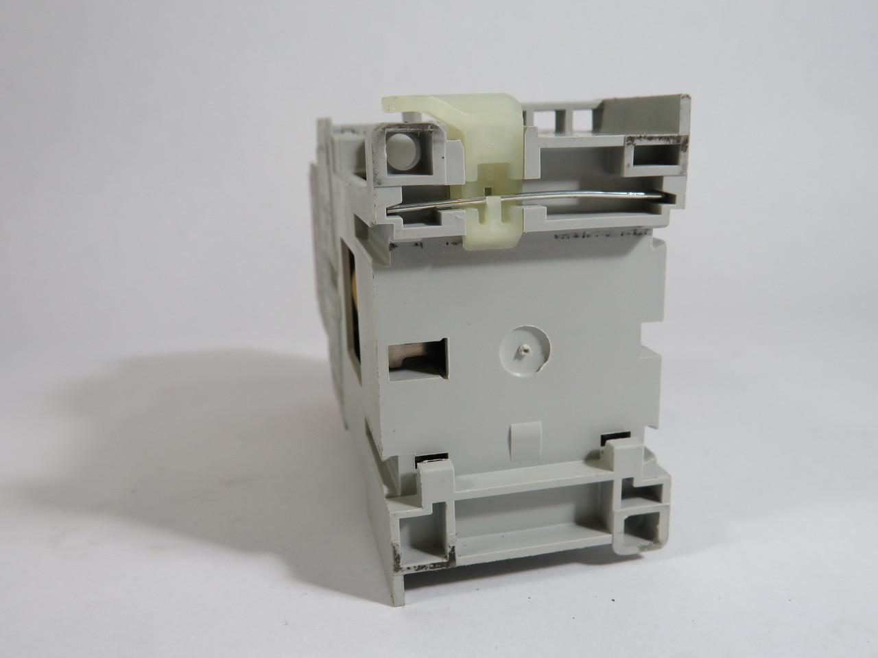 Allen-Bradley 700S-CF620DJBC Ser A Safety Control Relay 24VDC USED