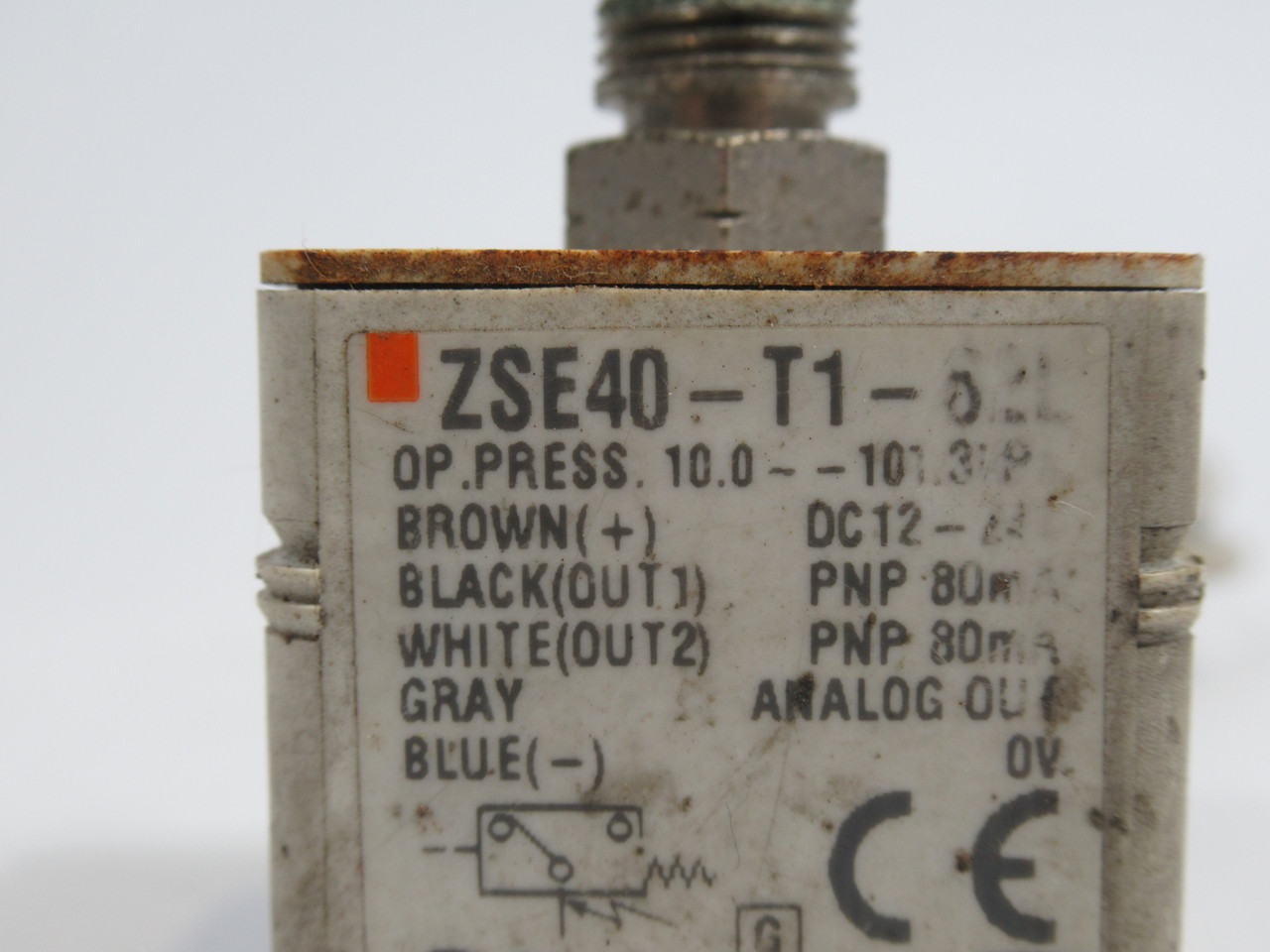 SMC ZSE40-T1-62L Digital Vacuum Pressure Switch 12-24V 80mA RUST USED