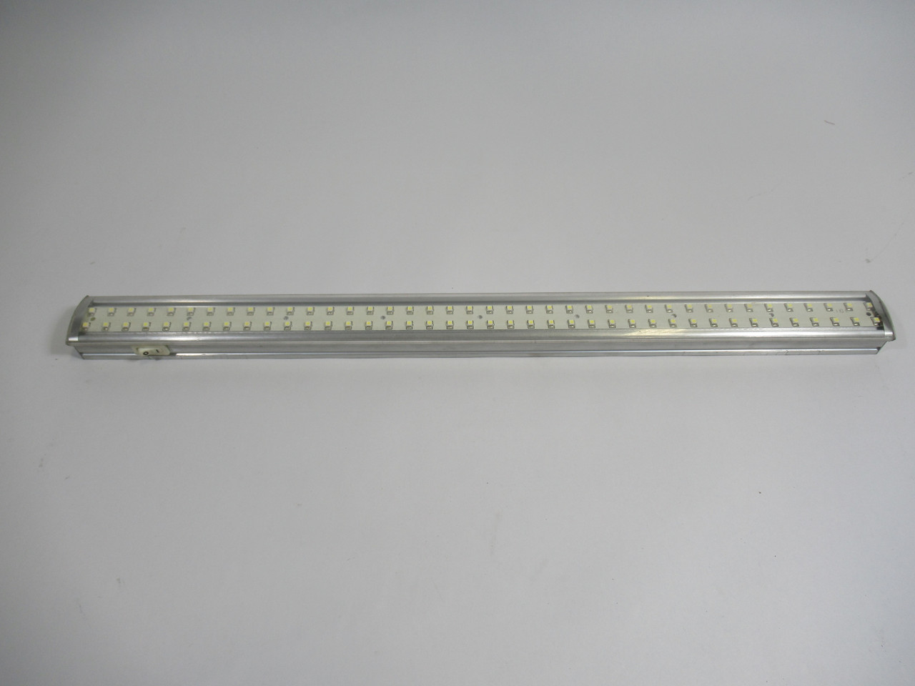 Radionic ZX515 LED Undercabinet Fixture 120VAC 0.2A 60Hz *No Cable* USED