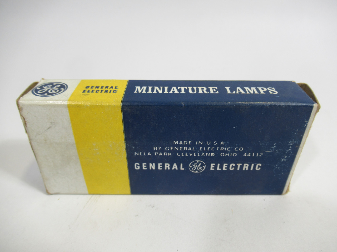 General Electric B1A Miniature Bulb 7-Pack Shelfwear ! NEW !