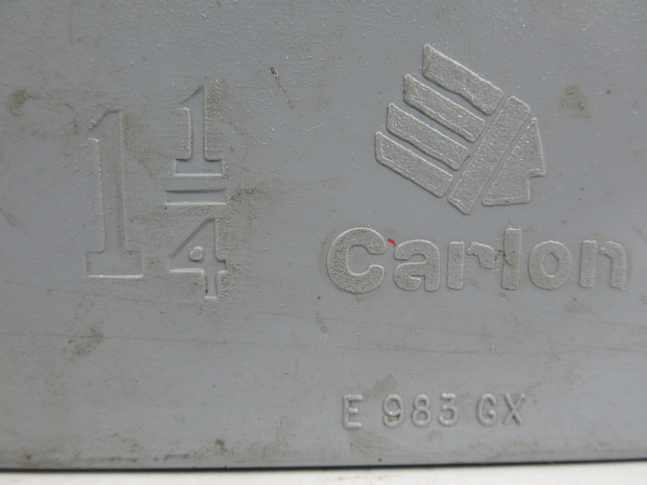 Carlon E983GX PVC Conduit Body 1-1/4" LL *No Seal* USED