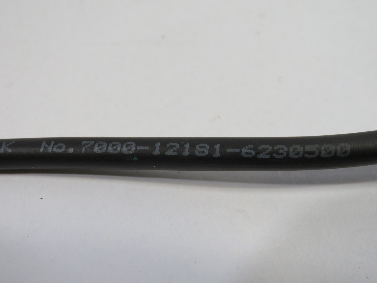 Murrelektronik 7000-12181-6230500 Cordset 4-Pin Male 5-Pin Female 2.2m USED