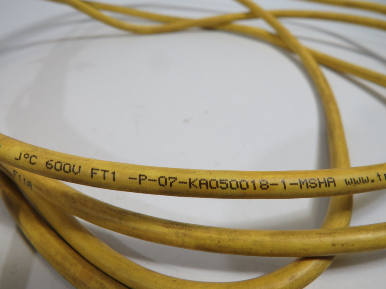 Trex-Onics IB011-ZA502-010-30 Connector Cable 3m Cut Cable 5-Pin Female USED