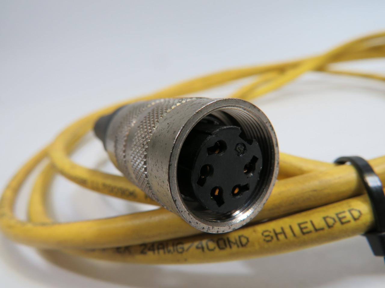 Trex-Onics IB011-ZA502-010-30 Connector Cable 3m Cut Cable 5-Pin Female USED