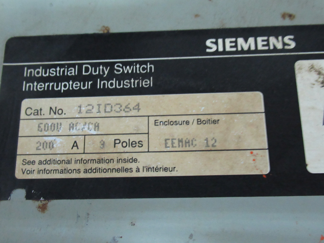 Siemens 12ID364 Disconnect Switch *Bent Frame/Missing Base Fuse Holder* USED