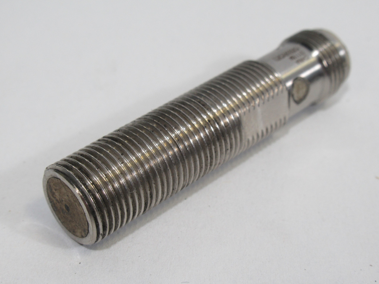 Omron E2EH-X3B1-M1 PNP-NO Proximity Sensor 12-24VDC 10mA 3mm USED