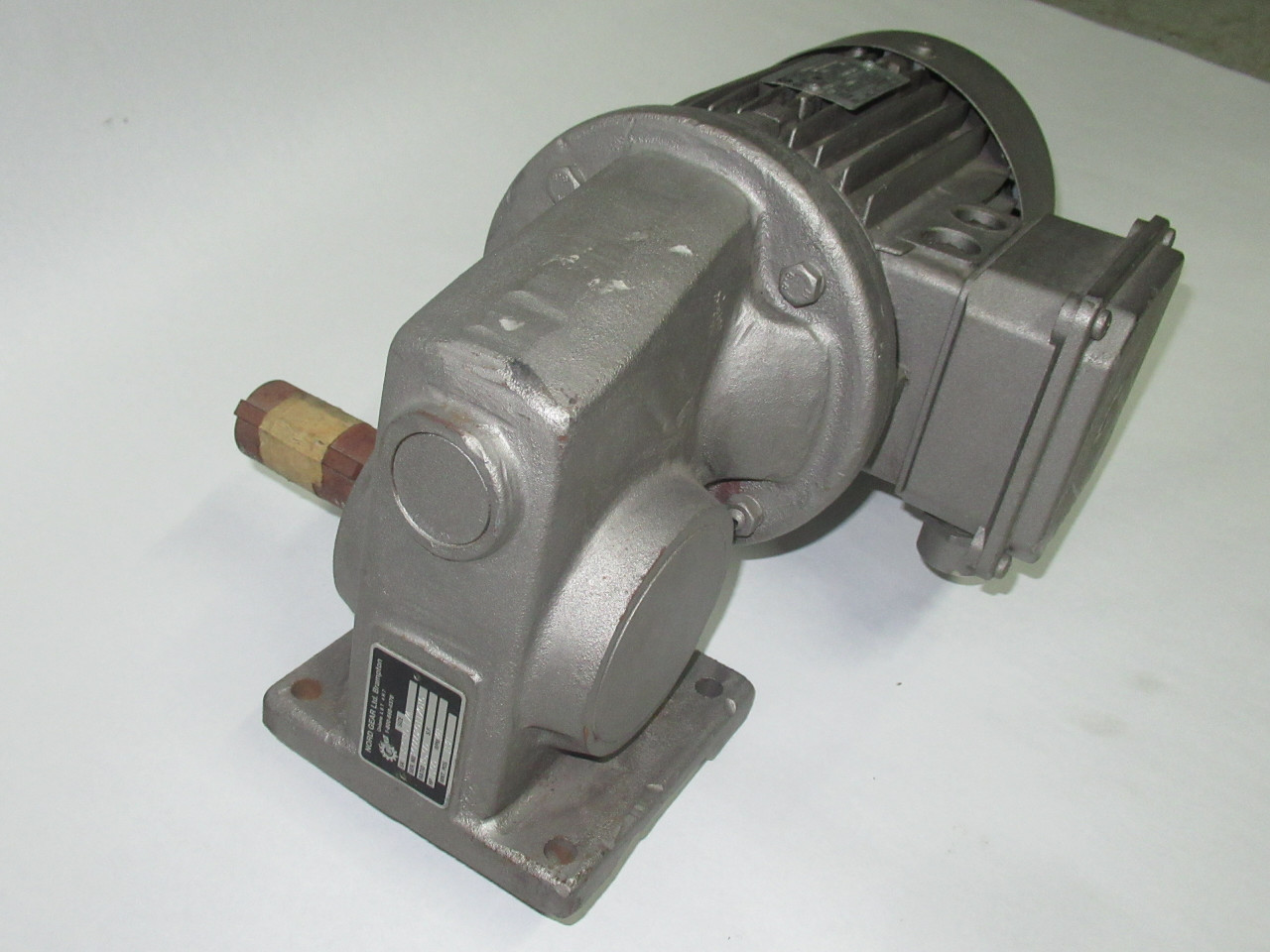 Nord 1HP 1750RPM 230/460V 80L TEFC 3Ph C/W Gear Reducer 35:1 Ratio USED