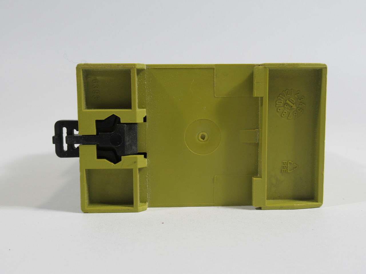 Pilz PNOZ-X3-24VAC-24VDC-3N/O-1N/C-1SO Safety Relay 24VAC/DC 50/60Hz USED