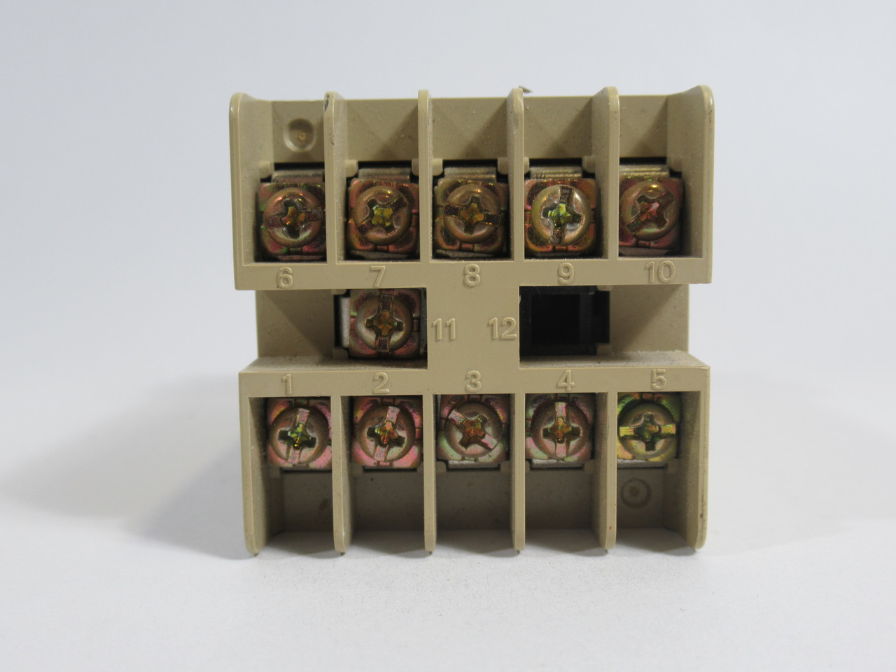 Omron H7CS-C Counter 100-240V 50/60Hz *Missing Contact Screw* USED