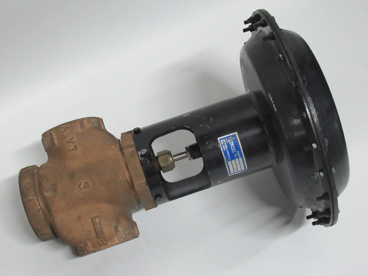 Valv-Trol D-3216 Direct Acting 2-Way Valve 3" 300 psi USED