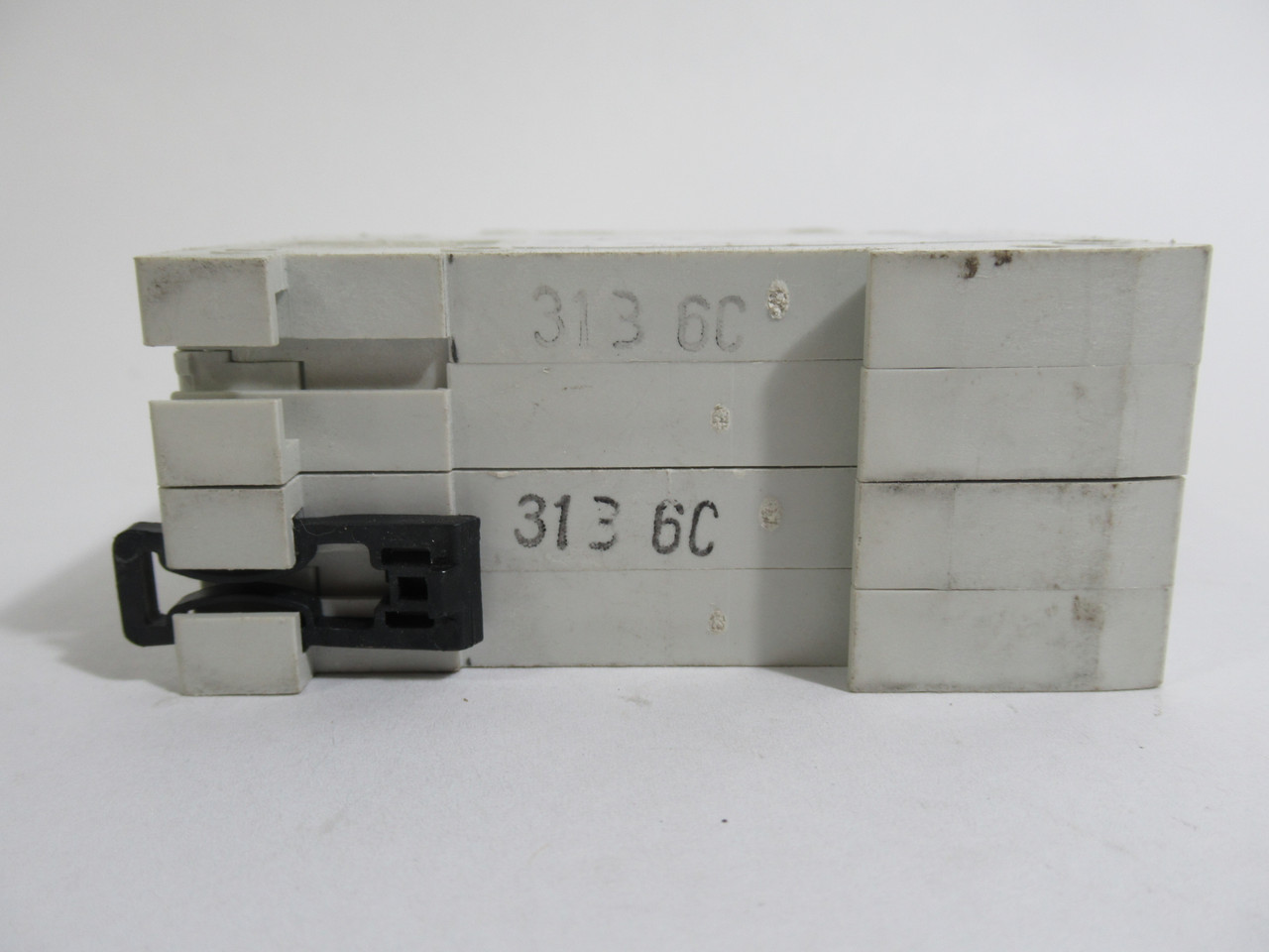 Moeller FAZ-C6/2 Thermal Magnetic Circuit Breaker 6A 400/415V 2-Pole USED