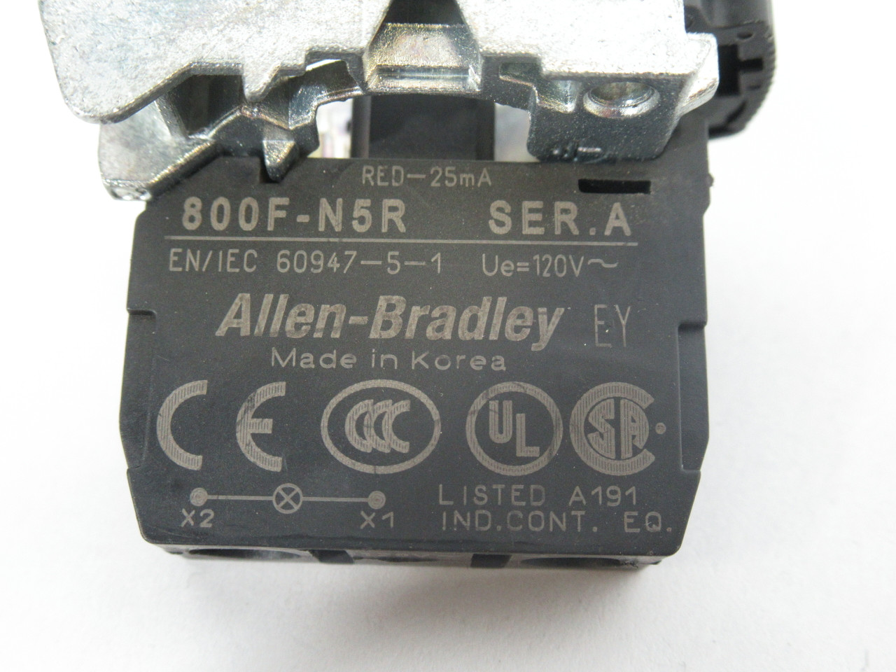 Allen-Bradley 800F-N5R Series A Red Light Module w/Metal Mounting Block USED